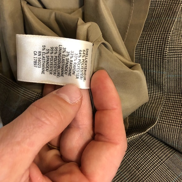 Banana Republic plaid pencil skirt w/pockets! - Picture 7 of 7